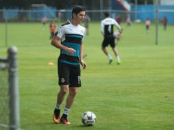 Marco Bueno tiene probabilidades de entrar por el delantero Ángel Zaldívar, que fue operado este viernes. EL INFORMADOR / ARCHIVO