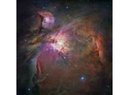 Para poder ver la Nebulosa de Orión es necesario ubicar en el cielo las estrellas conocidas como 'Los tres Reyes Magos'. ESPECIAL / www.nasa.gov