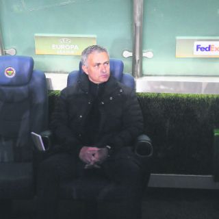 Un 'frágil' United se desploma