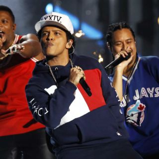 Justin Bieber y Lady Gaga triunfan en los MTV EMA