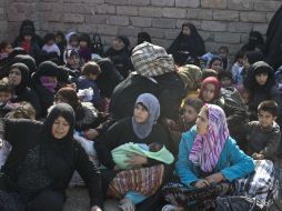 Todos los niños recién desplazados deben estar inmunizados contra el sarampión, la poliomielitis y otras enfermedades evitables. AP / M. Drobnjakovic