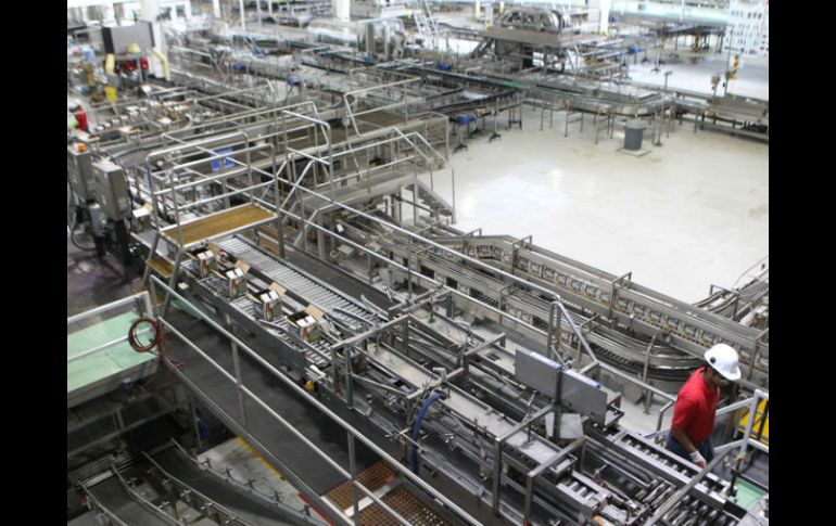 La fábrica cuenta con tecnología de punta para garantizar la calidad del producto; además reduce consumos de agua y energía. EL INFORMADOR / P. Pérez-Franco