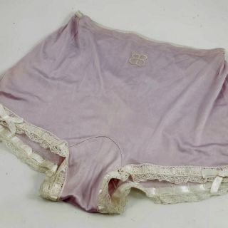 Bragas de la esposa de Hitler se subastan en Inglaterra