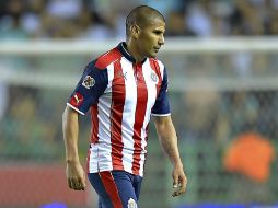 Carlos Salcido y Ewdin Hernández  recibieron una segunda tarjeta amarilla durante el partido ante el Léon. MEXSPORT / ARCHIVO