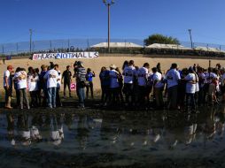 La mayoría de los mandatarios lamenta el triufo del republicano y mandan mensaje de consuelo y calma a los paisanos en el país vecino. EFE / A. Bringas