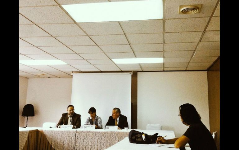 En la reunión participaron representantes del Congreso Ciudadano, del Observatorio del ITESO y ¡Tómala!. TWITTER / @tomalaMX