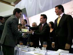 Se trata de la primera edición del Galardón al Mérito Manuel López Cotilla. ESPECIAL / Aristóteles Sandoval