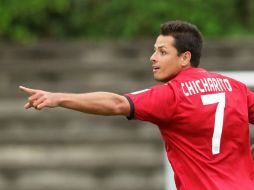 'Chicharito' se ha ganado el aprecio del mundo futbolístico por su entrega y su olfato de gol. MEXSPORT / ARCHIVO