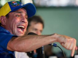 Henrique Capriles. La oposición quiere que se defina una fecha para nuevas elecciones generales. EFE / M. Gutiérrez