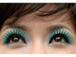 Las pestañas nos protegen del sol, del polvo, del aire y hasta del sudor. EFE / ARCHIVO