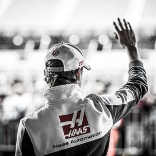 Esteban Gutiérrez anuncia salida de Haas al finalizar temporada