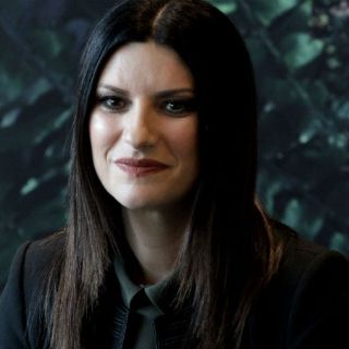 Laura Pausini lanza álbum navideño