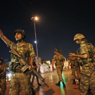 Detienen a presidente del diario de oposición turco