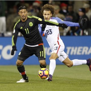 Vela y Salcedo dejan concentración del Tri