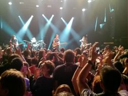 El músico dijo que había dos deberes: recordar a quienes murieron en el ataque y celebrar a la vida y la música. AFP /