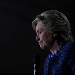 Clinton señala al FBI como factor de su derrota electoral