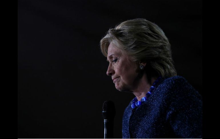 Tres días antes de la elección, Comey envió otra carta al Congreso para indicar el fin de la investigación sobre la demócrata. AFP / ARCHIVO