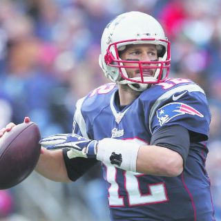 Halcones Marinos intenta detener a Brady