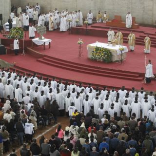 Fieles celebran clausura del Año de la Misericordia