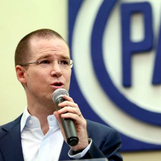 Panistas llaman a Ricardo Anaya a 'definirse'