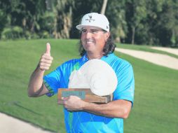Pat Perez. El golfista estadounidense se proclamó campeón con un acumulado de 21 golpes bajo par. AFP / G. Shamus