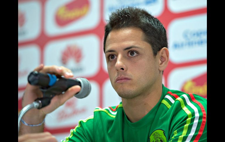 El nombre del tapatío aparece en el catálogo de posibilidades, donde se contempla a Wayne Rooney, Cesc Fábregas y Luka Modric. MEXSPORT / ARCHIVO