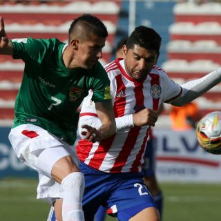 Con un hombre menos, Bolivia vence a Paraguay