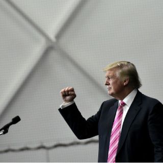 Clinton supera en un millón de votos a Trump