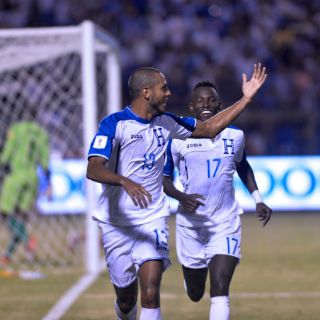 Honduras vence a Trinidad y Tobago