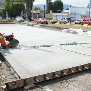 Inicia colocación de concreto hidráulico en obras de López Mateos