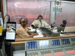 La hora de la salsa. Nicolás Maduro aprovechó su programa musical para felicitar al Supremo de Justicia por su labor. AFP / Presidencia