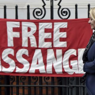 Assange pedirá a Trump que cierre la investigación en su contra