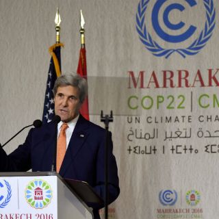 Compromisos climáticos no pueden a ser revocados: Kerry