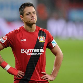 'Chicharito' lidera votos al mejor gol latino en la Bundesliga
