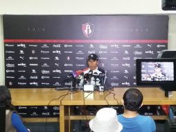 Esto lo informa el director técnico rojinegro José Guadalupe Cruz en conferencia de prensa. TWITTER / @atlasfc