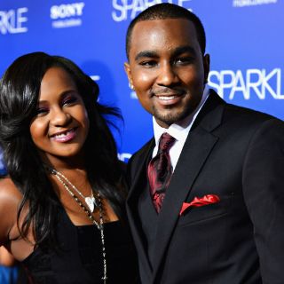 Ordenan pago de 36 MDD a ex pareja de Bobbi Kristina Brown
