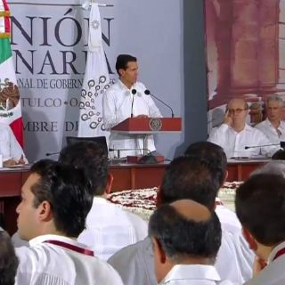 Gobierno acompañará a estados en saneamiento financiero: Peña Nieto