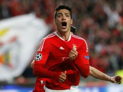 La escuadra del Méxicano buscará alargar la racha de cinco partidos sin perder en todas las competiciones. TWITTER / @SLBenfica