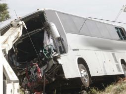 La carretera federal fue cerrada para que elementos servicios periciales realizaran las investigaciones correspondientes. EL INFORMADOR / ARCHIVO