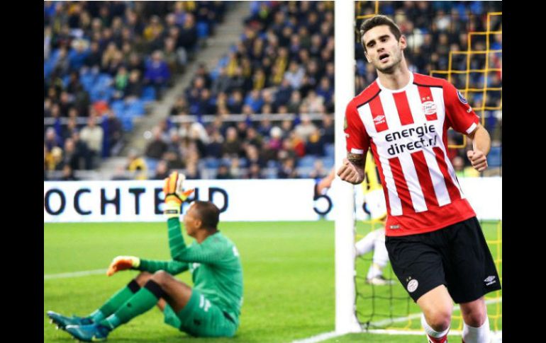 El partido fue cerrado y ofreció pocas emociones a los espectadores. TWITTER / PSV