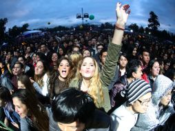 Los fans no se dejaron vencer por el frío y corearon todas las canciones de sus bandas favoritas. SUN / A. Ojeda