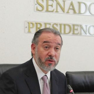 Cervantes desea que nuevo fiscal dé buen cierre a la PGR