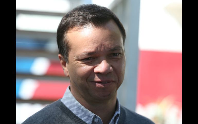 Varela sabe perfectamente que jugadores como Sambueza pierden la cabeza y son los primeros en caer en reclamar. EL INFORMADOR / R. Tamayo