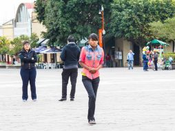 Ante los constantes cambios de clima, es importante prevenir y salir abrigado. EL INFORMADOR / ARCHIVO