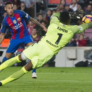 El Barça busca el pase a octavos en la Champions