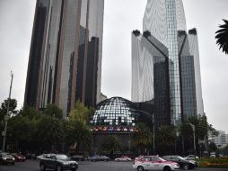 En la plaza bursátil mexicana se opera un volumen de 6.9 millones de títulos por un importe de 293.2 millones de pesos. AFP / ARCHIVO