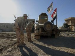 Los miembros del EI todavía pueden llegar a la ciudad de Mosul a través del desierto que se extiende desde la comarca de Al Baach. EFE / A. Jalil