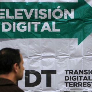 Critican gasto federal en publicidad oficial