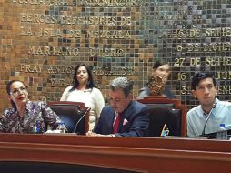 Este jueves, el pleno del Congreso aprobó en primera lectura 125 leyes de ingresos de los municipios. TWITTER / @LegislativoJal