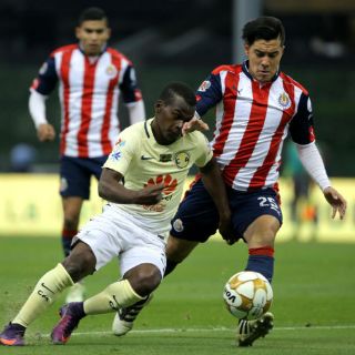 América y Chivas empatan el Clásico de ida en Liguilla